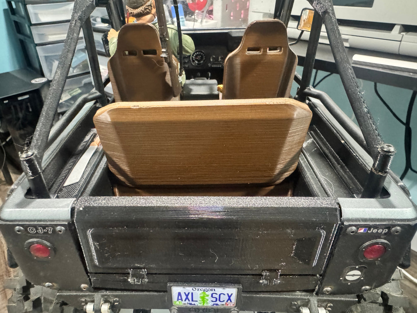 Axial CJ7 interior